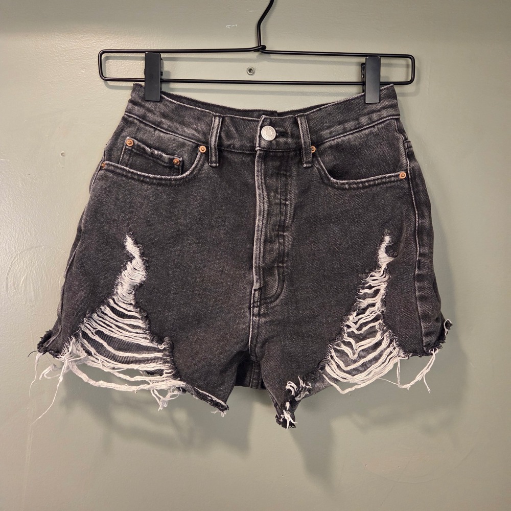 Pacsun Women's Denim Ultra High Rise Vintage Short Distressed Size 24 Gray Black